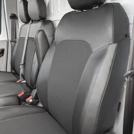 Schwarzer Schonbezug für Maxus Deliver 9 für den Fahrersitz